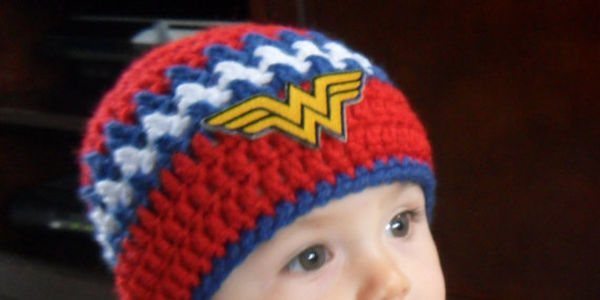 wonder-woman-baby-crochet-hat